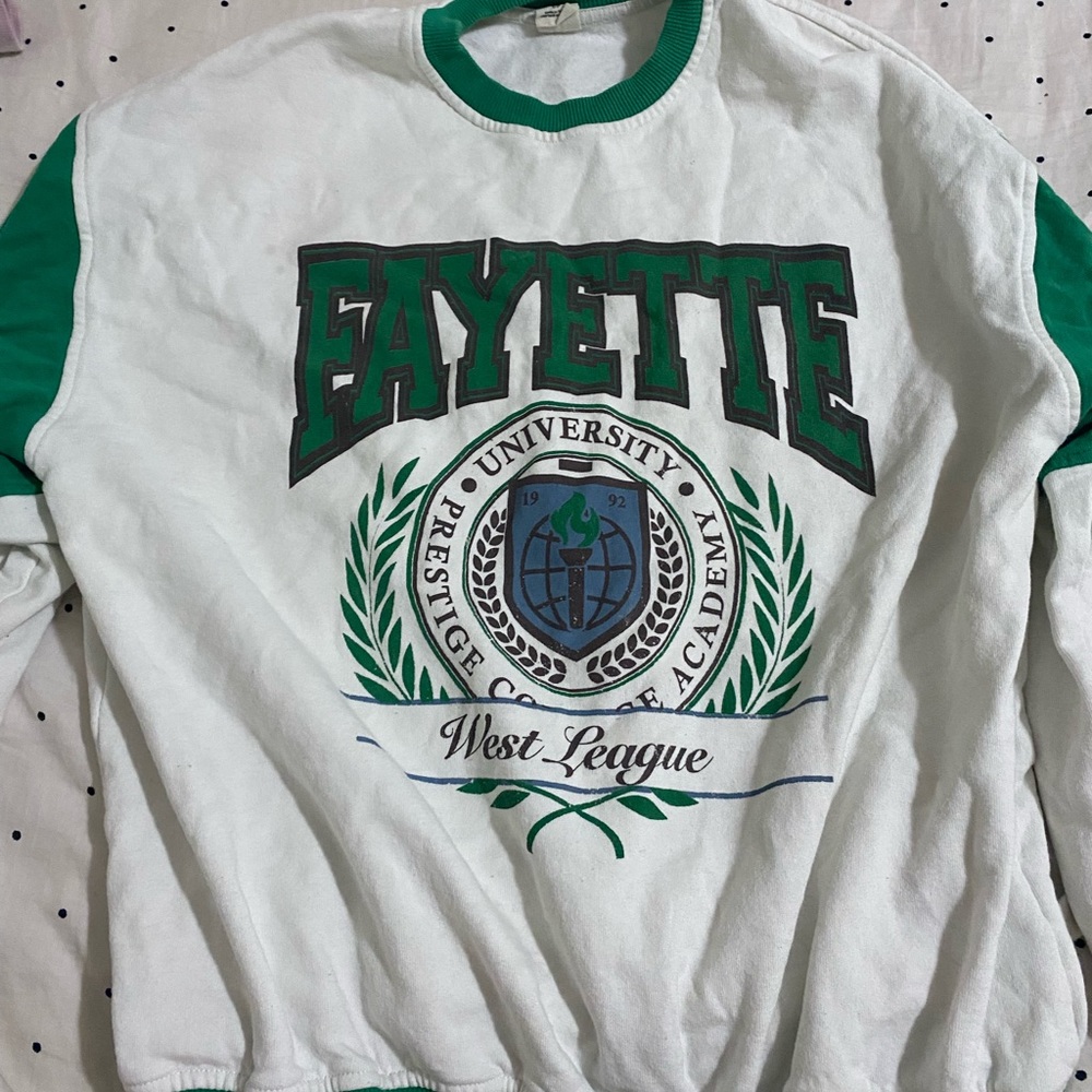 Urban Outfitters Fayette Sweatshirt-Green/white